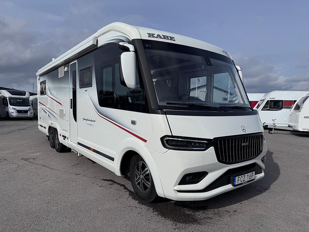 Kabe Imperial Travel Master 860 LB, Låga sängar, AC, Hydrauliska stöd