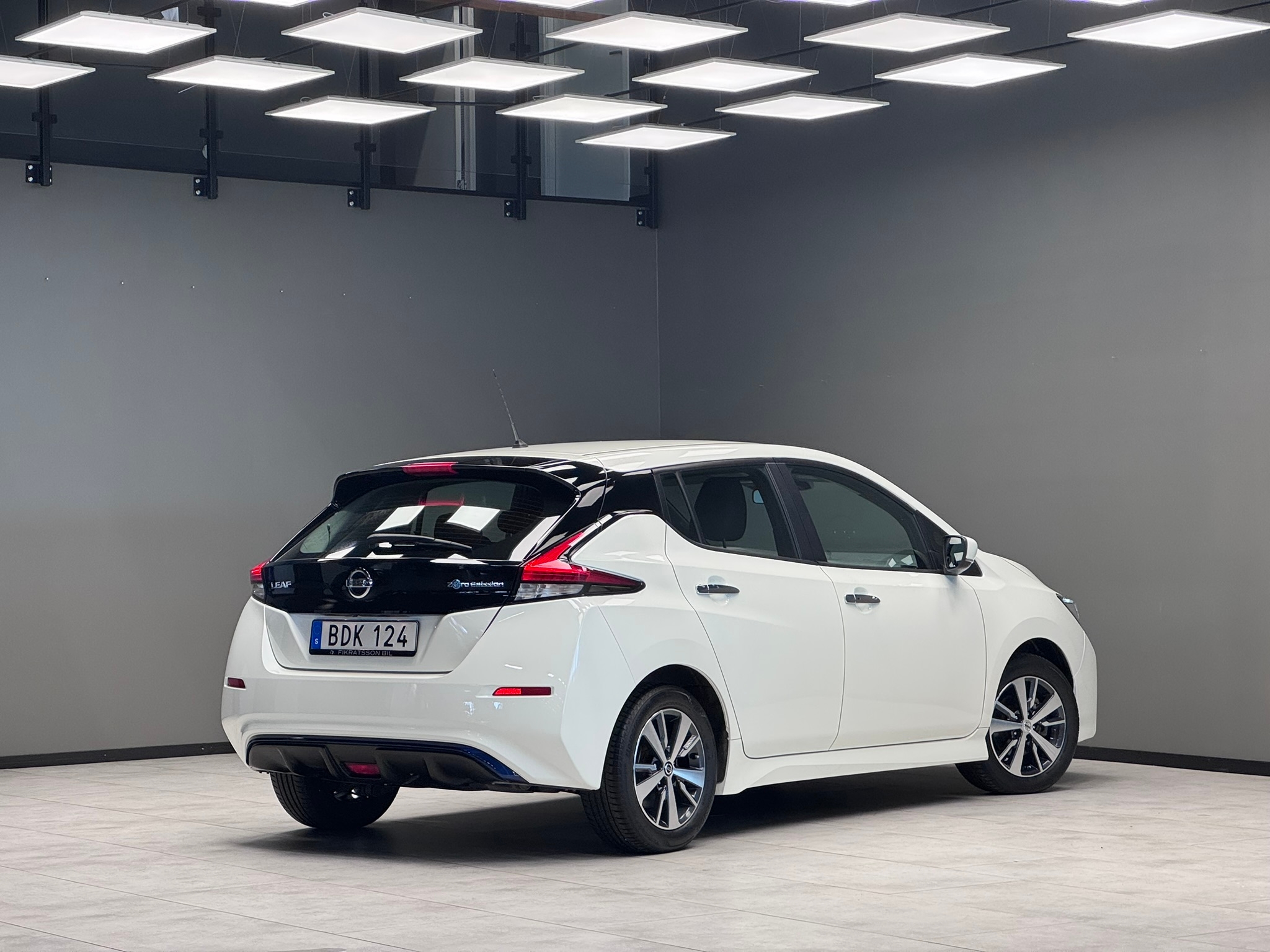 Nissan Leaf 40 kwh 2022, bild 2/53
