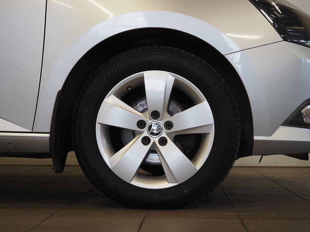 Skoda Fabia Kombi 1.4 TDI 90hk Style | Drag | Motorvärmare | 2016