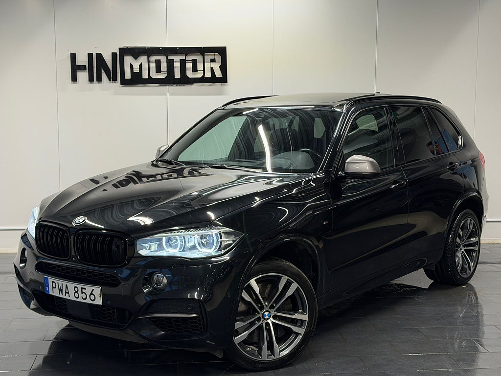 BMW X5 M50d M Sport |PANO|H/K|HuD|SC|NightVis|BKam|4Zon|NyBess