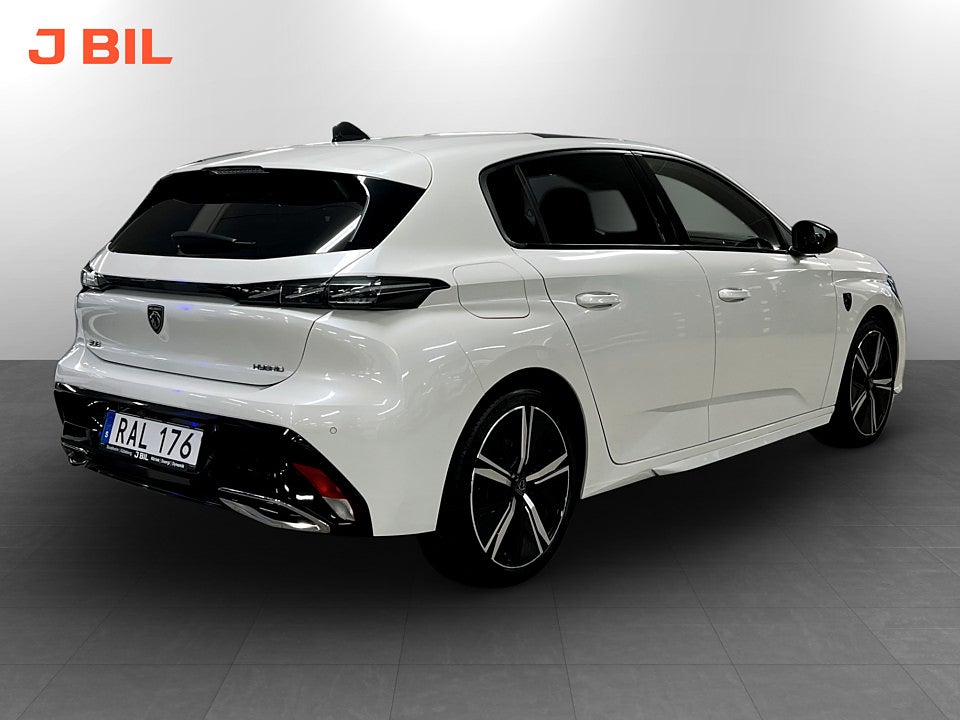 Bild på Peugeot 308 5D GT PHEV 225hk Aut PANORAMAGLASTAK HIFI FOCAL