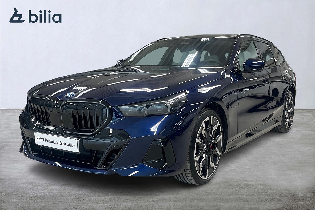 BMW 550 e xDrive Touring M-Sport Pro | DEMOBIL | Drag | Head-up