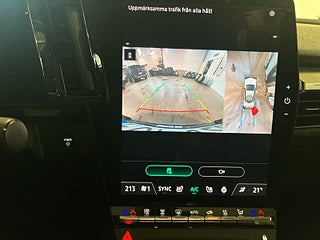 Renault Mégane E-TECH 60 kWh 360 Navi Psens Farthållare Rattvärme S&V-hjul – bild 19