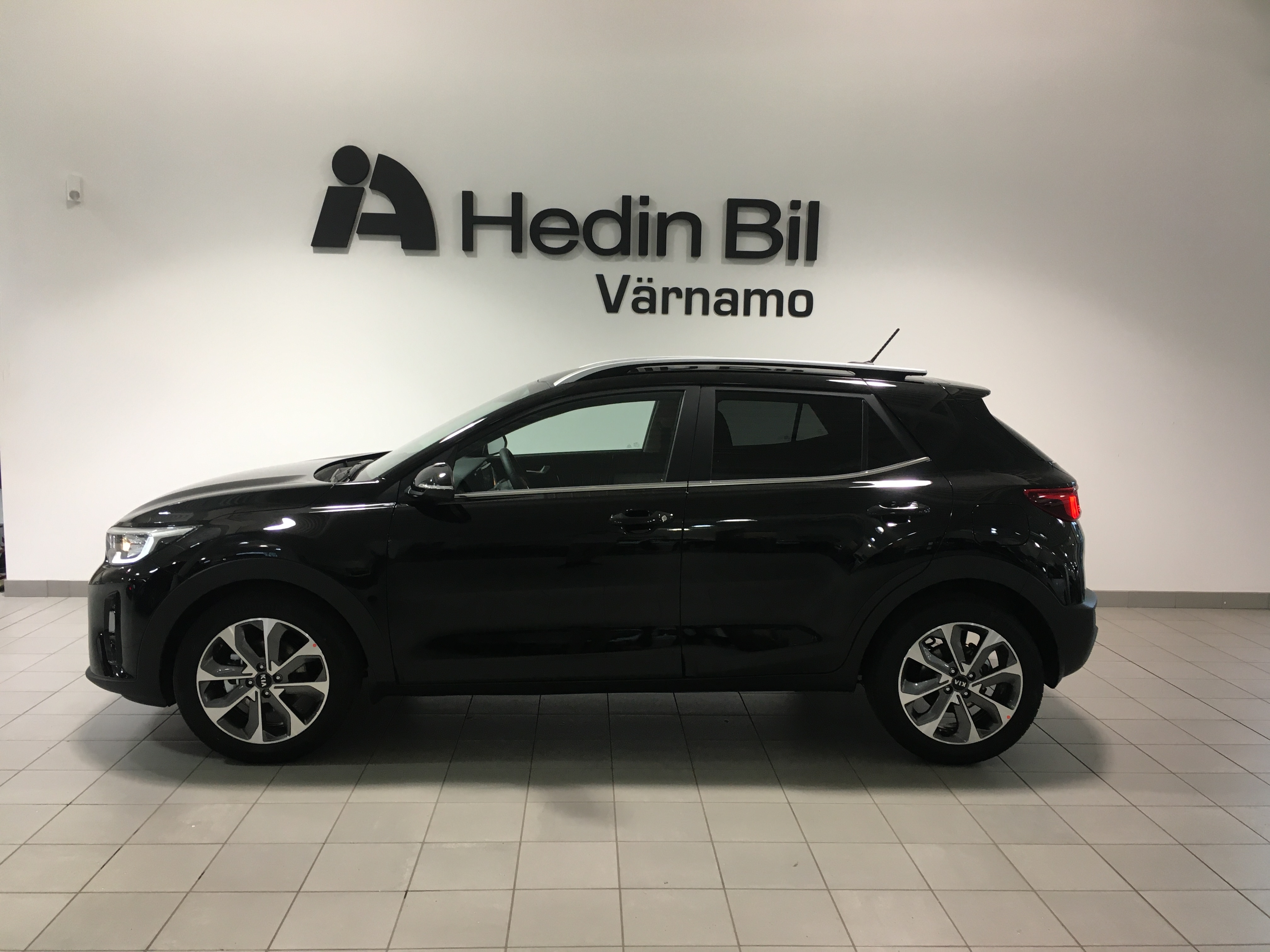 Kia Stonic 2020, bild 2/44