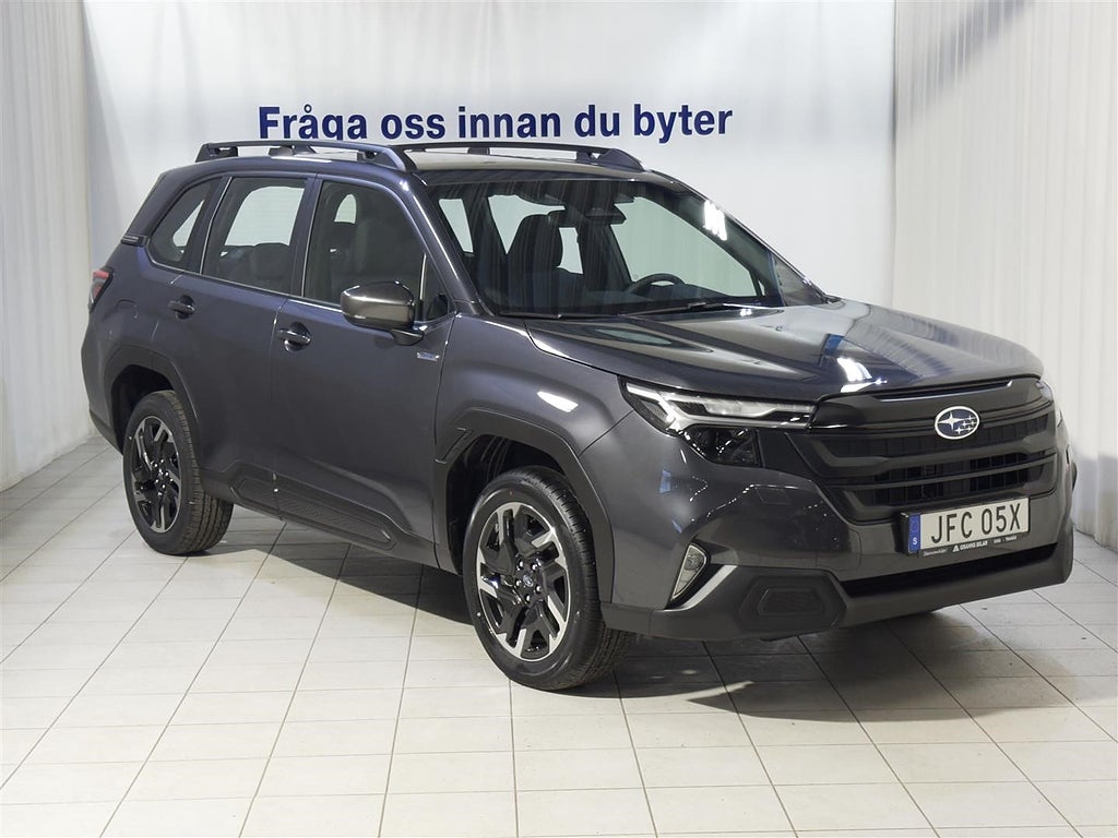 Subaru Forester 2.0i Adventure 4WD Aut. Drag + v-hjul ingår!