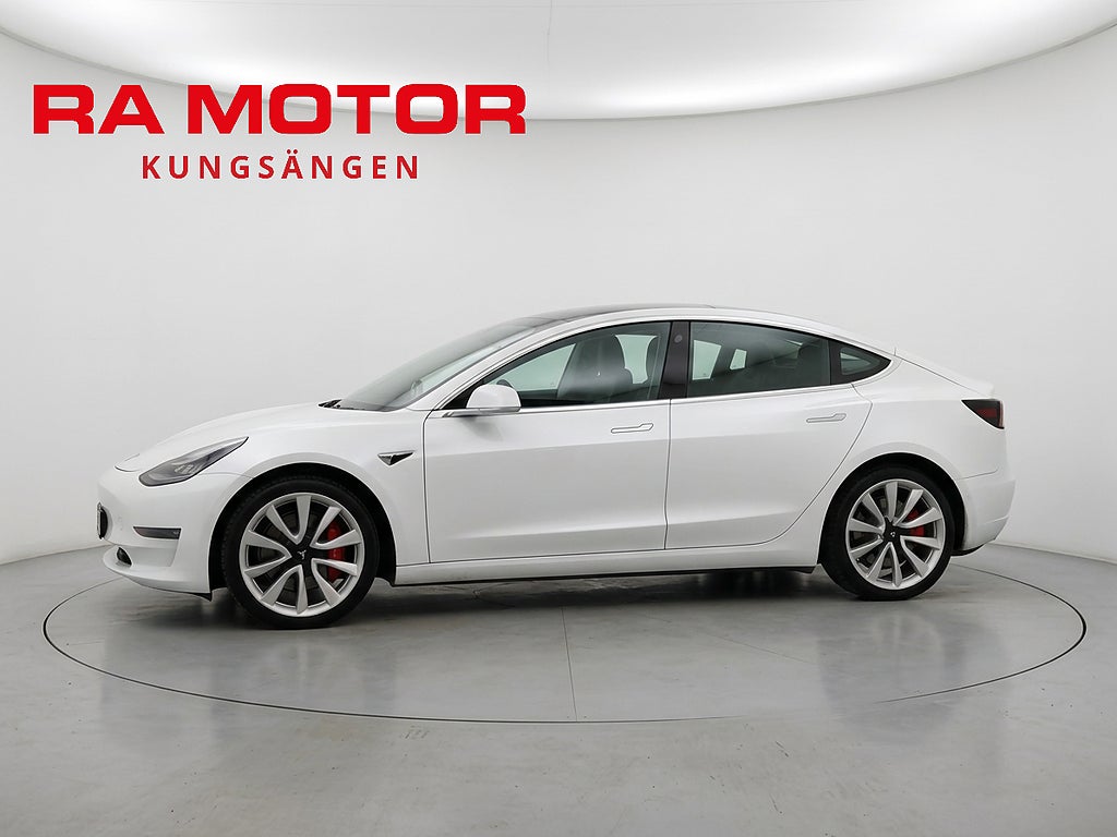 Tesla Model 3 Performance 513hk AWD | Pano | Skinn | Kamera | AP