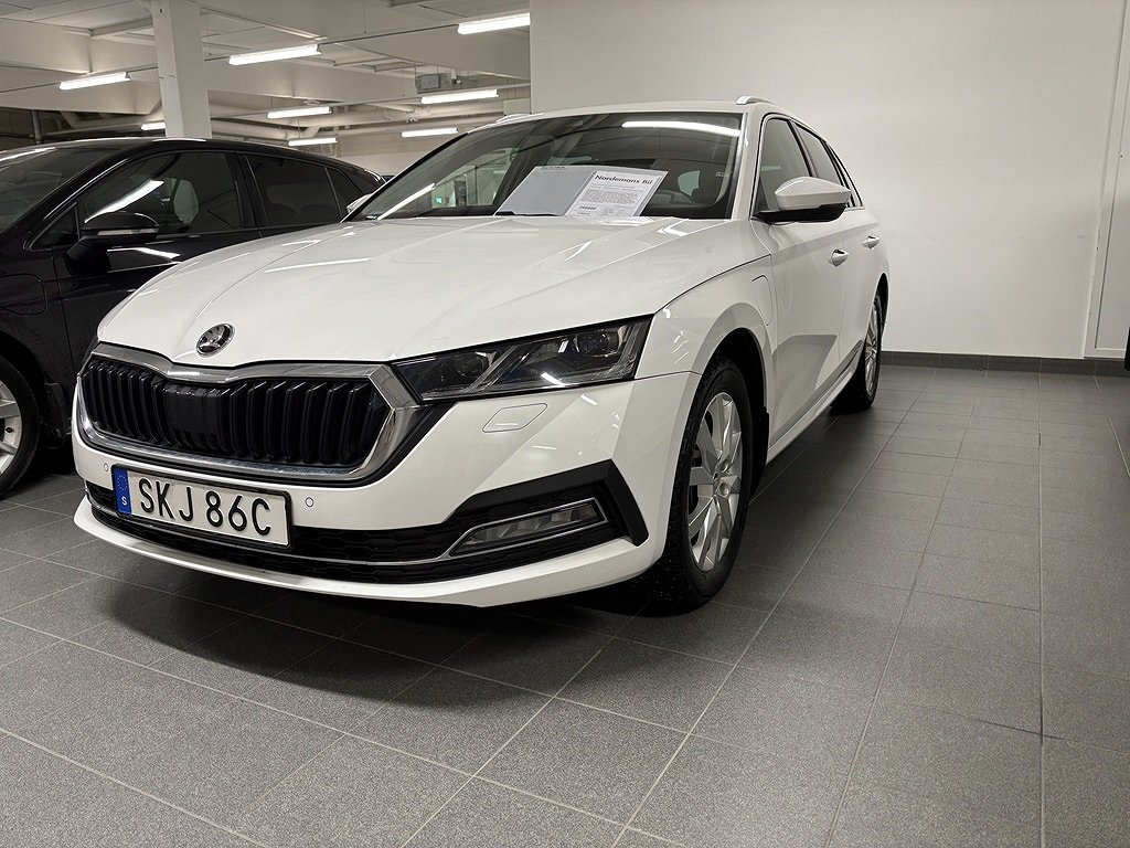 Skoda Octavia Plug-in hybrid 1,4 TSI IV 204 HK Fullutrustad!