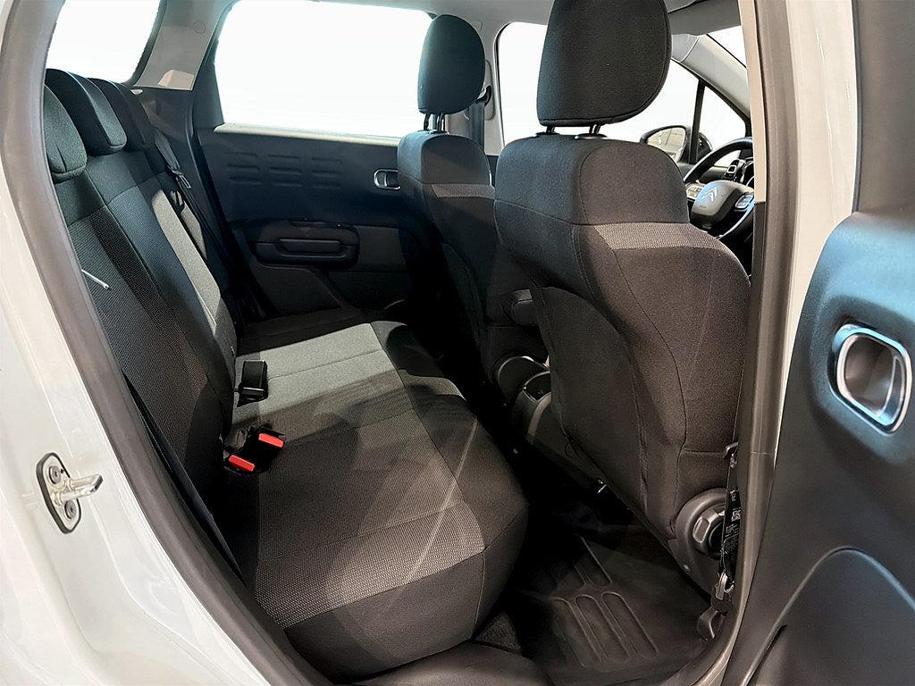 Bild på Citroën C3 Aircross Shine 1.2 PT 130hk Aut - CARPLAY, FARTHÅLLARE