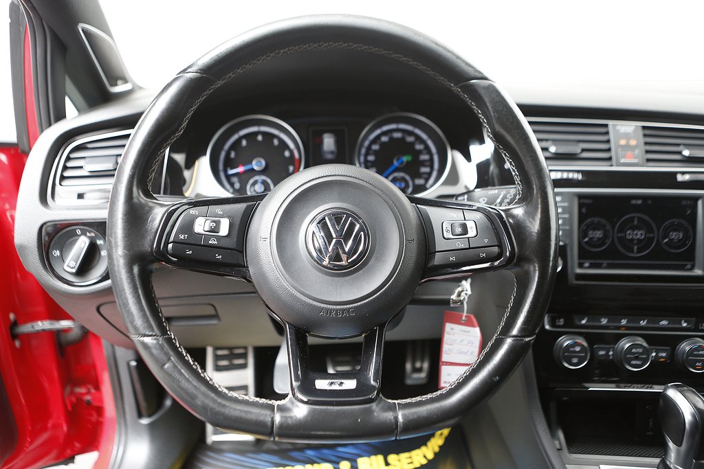 Volkswagen Golf Sportscombi R 2,0 TSI 300hk 4Motion DSG 2017