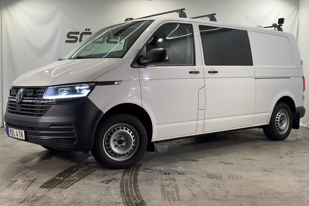 Volkswagen Transporter Kombi T32 2.0 TDI 4M DRAG VÄRMARE KAMERA MOMSBIL