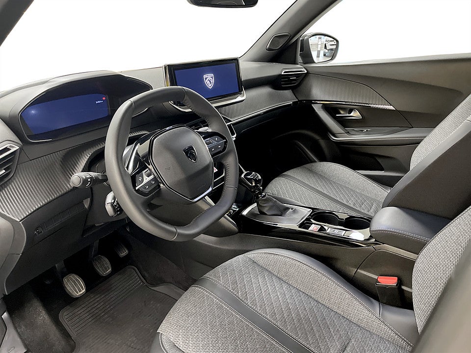 Bild på Peugeot 2008 Allure 1.2 PT 130hk CARPLAY P-SENSORER