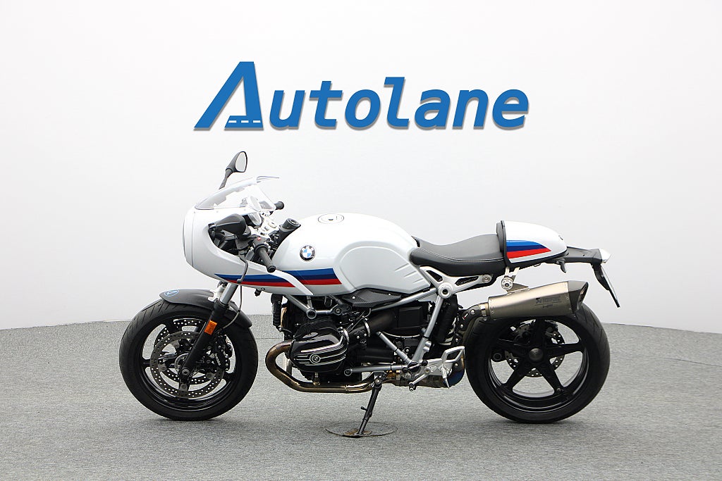 BMW R NineT Racer *Akrapovic