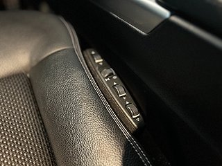 Mercedes-Benz E 220 CDI 4MATIC AMG-Paket SoV/Värmare/Skinn