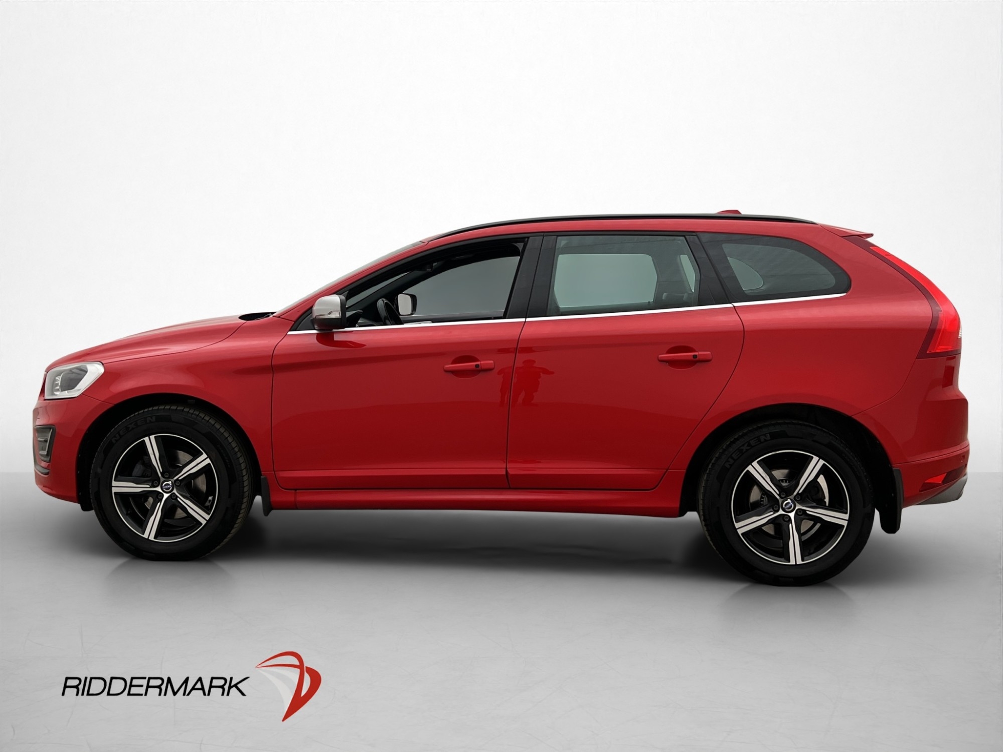 Volvo XC60 2017, kuva 5/10