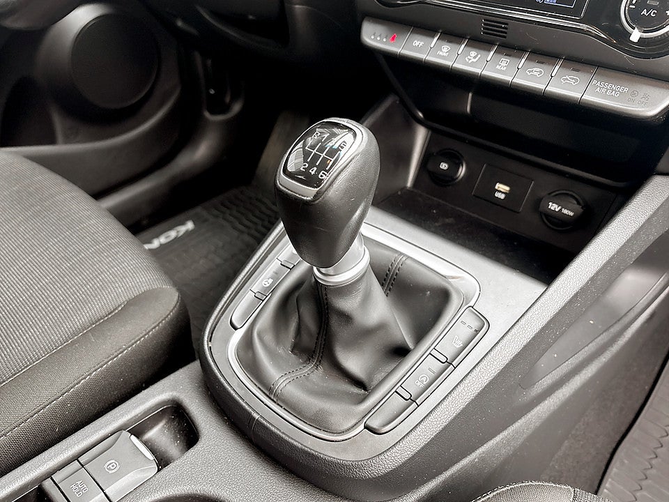 Bild på Hyundai Kona Essential 1.0 T-GDI 120hk B-KAMERA RATTVÄRME