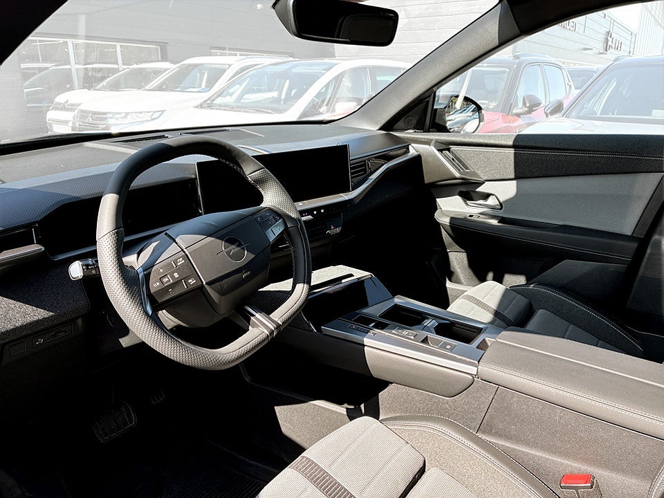 Bild på Opel Grandland X GS Hybrid 145hk Aut B-KAMERA CARPLAY