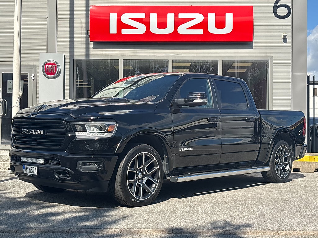 RAM 1500 5.7 V8 HEMI 4x4 | Stora skärmen | Ledramp | Flaklock