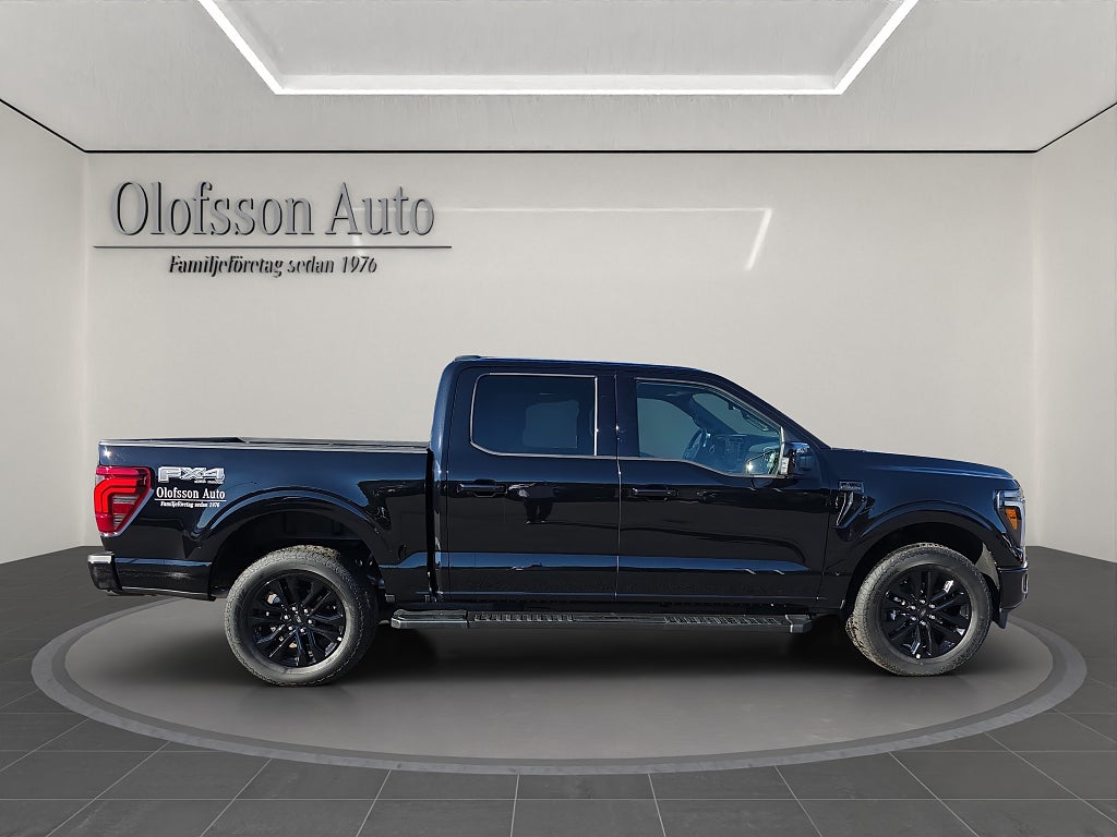 Ford F-150 NYA SuperCrew Lariat BLACK APPERANCE V8 MY2025 - bild 17