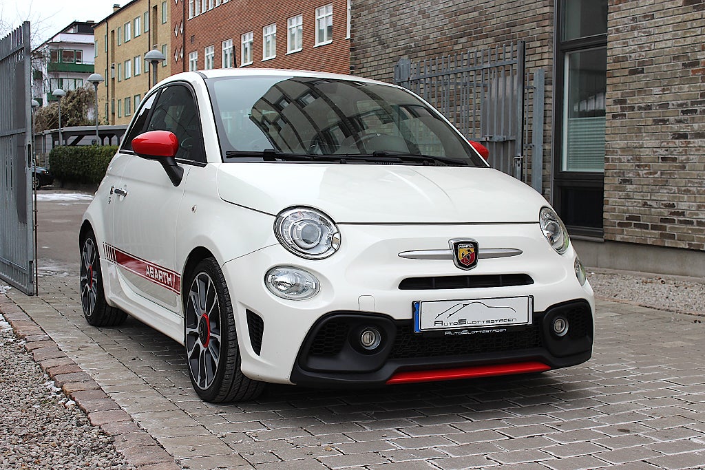 Abarth 595 165hk TURISMO Eu6 / Ny kamrem