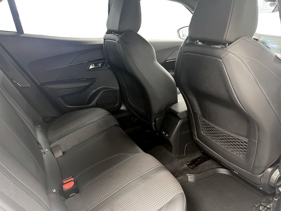 Bild på Peugeot 2008 GT 1.2 PT 130hk Aut - VECKANS KLIPP!