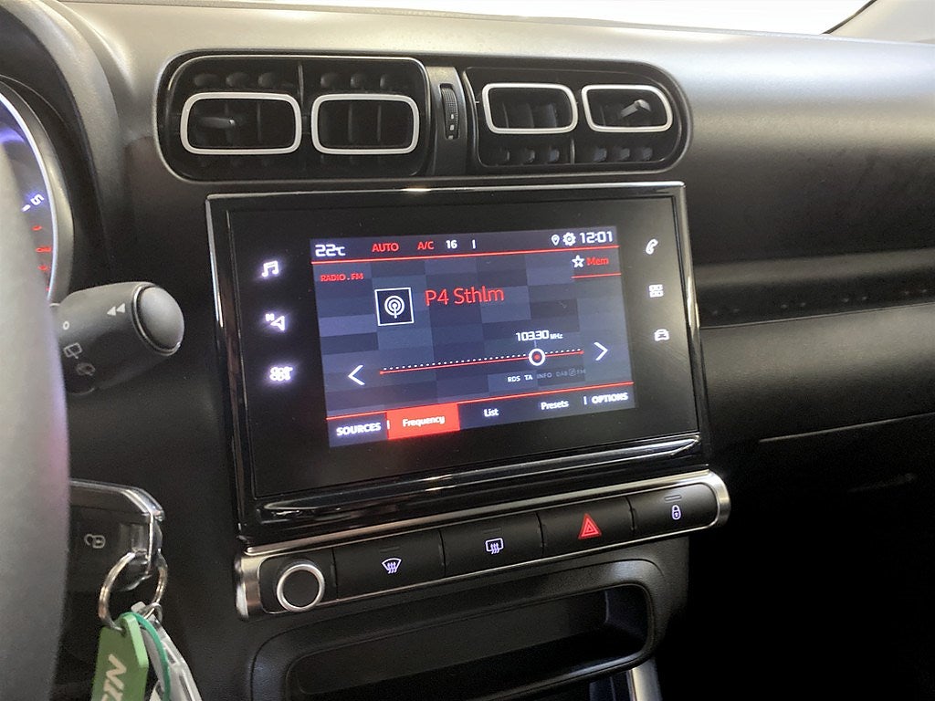Bild på Citroën C3 Aircross Shine 1.2 PT 130hk Aut - CARPLAY,FARTHÅLLARE