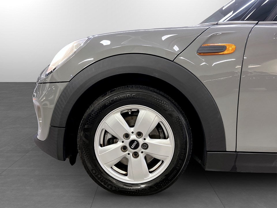 Bild på MINI One Pepper 5-dörrars - BLUETOOTH