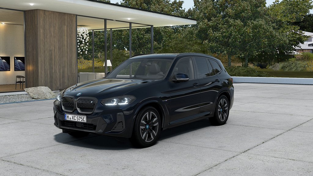 BMW iX3 Charged SNABB LEVERANS Panorama Drag Rattvärme