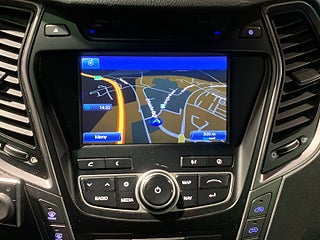 SUV Hyundai Grand Santa fe 18 av 27