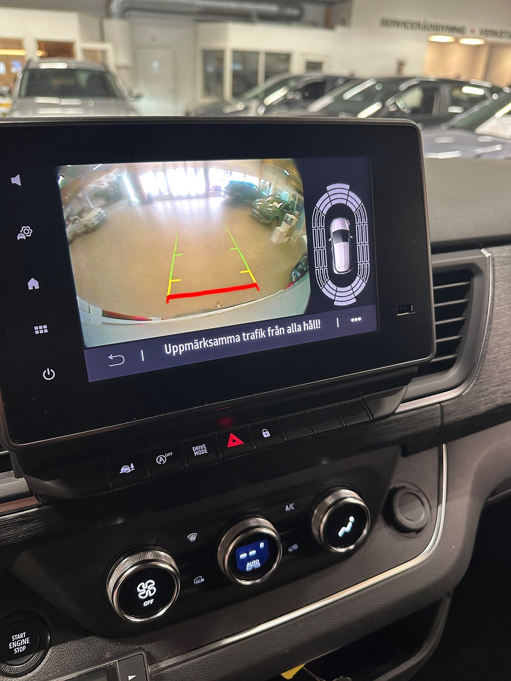 Nissan Primastar Automat 150 Hk Skåpinredning "Moms bil" thumbnail