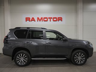 SUV Toyota Land Cruiser 5 av 27