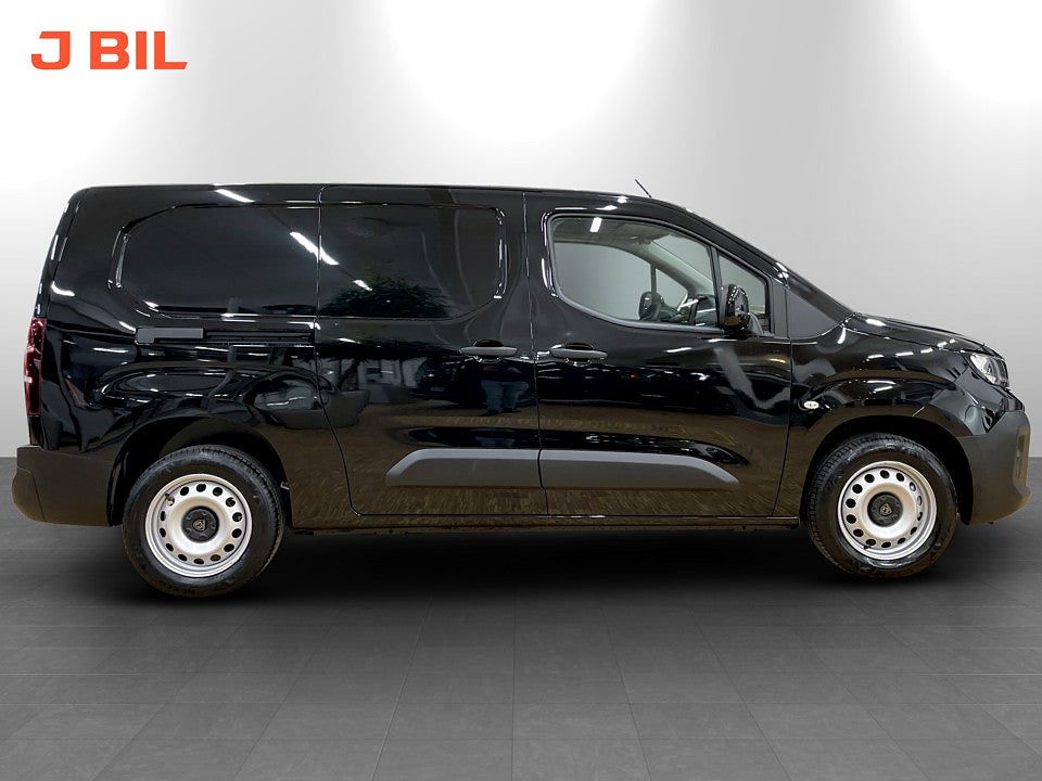 Bild på Peugeot Partner *EXTRA UTRUSTAD* 130hk AT8 L2 - DEMO