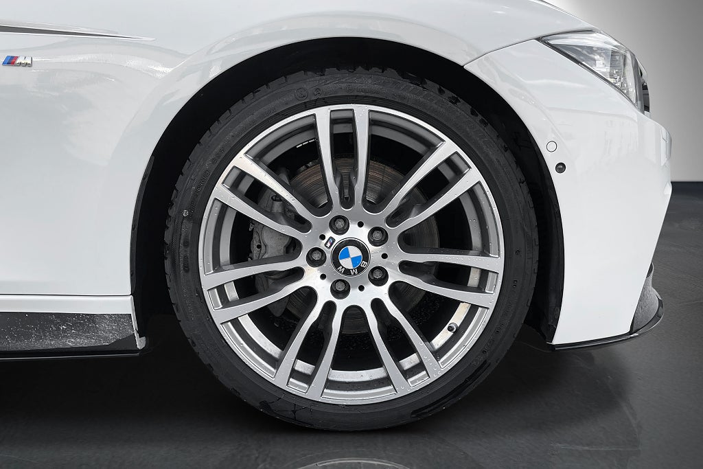 BMW 340 i | xDrive| M Sport | HUD | H&K | 2-ägare | Taklucka