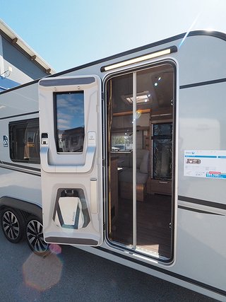 Husvagn, 2-axl Knaus Südwind 650 PXB 60 Year  7 av 20