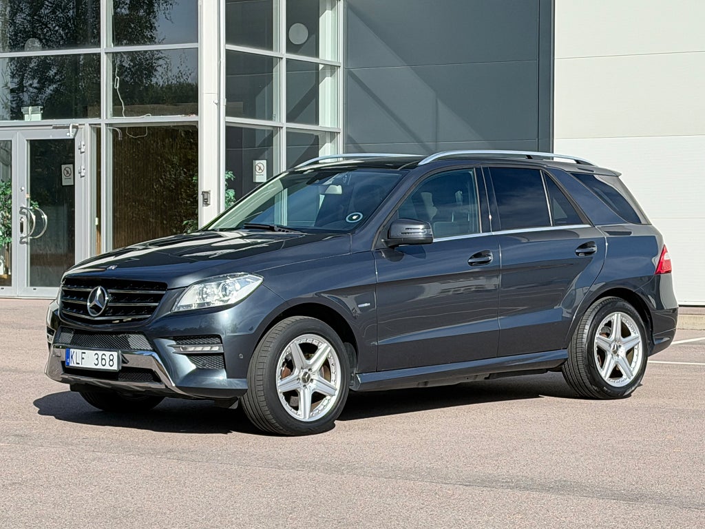 Mercedes-Benz ML 350 BlueTEC 4MATIC 7G-Tronic Plus AMG/Panorama