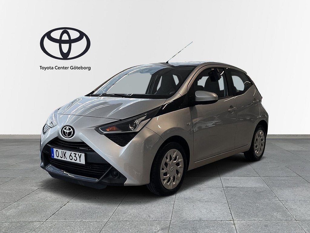 Toyota Aygo 1,0 5-D X-PLAY M/T SMARTPHONE INTEGRATION
