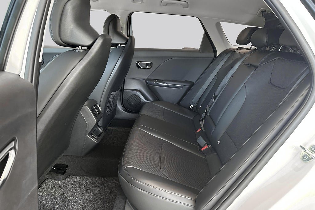 Kia K4 1.6 Advance Automat