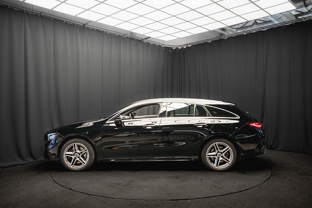 Mercedes-Benz CLA 250 e Plug-in AMG KAMERA WIDESCREEN KEYLESS 1ÄGARE MOMS