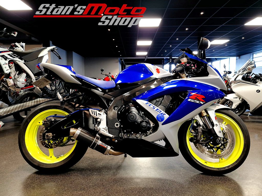 Suzuki GSX-R 600 L12  Mivv Helsystem Låga mil 