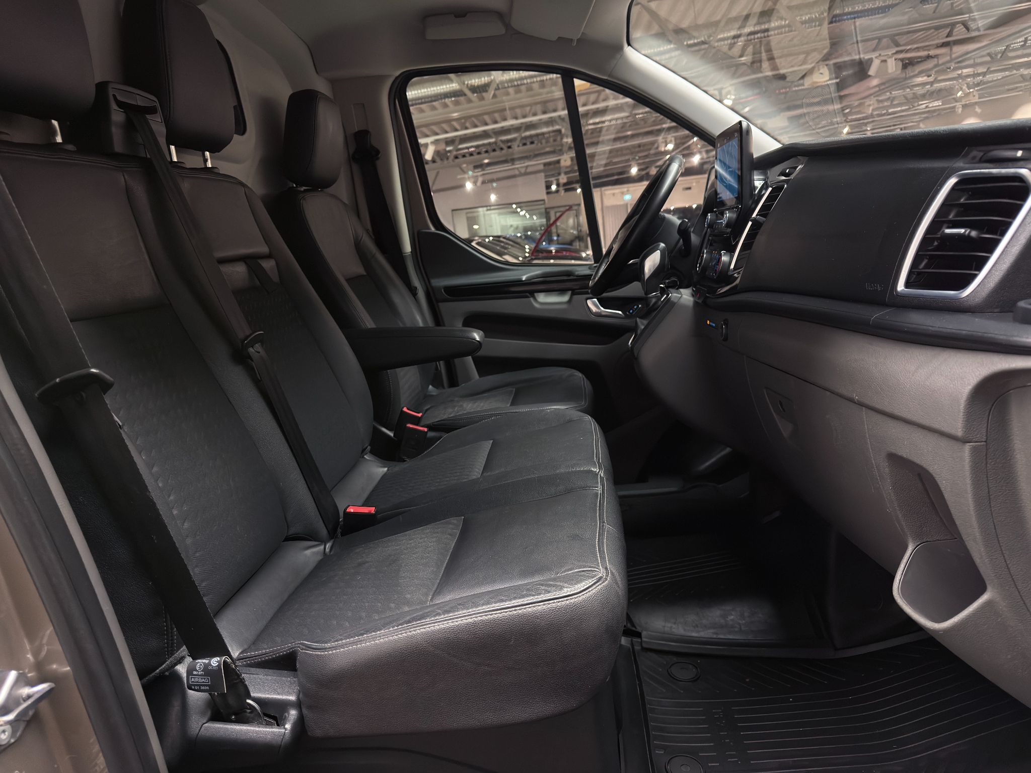 Ford transit Transit Custom 310 Sport 2.0 TDCi 170hk | Drag 2018 - miniatyr 32