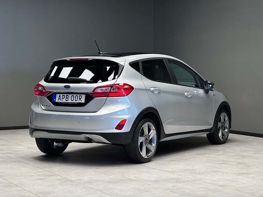 Ford Fiesta 2019 - miniatyr 2