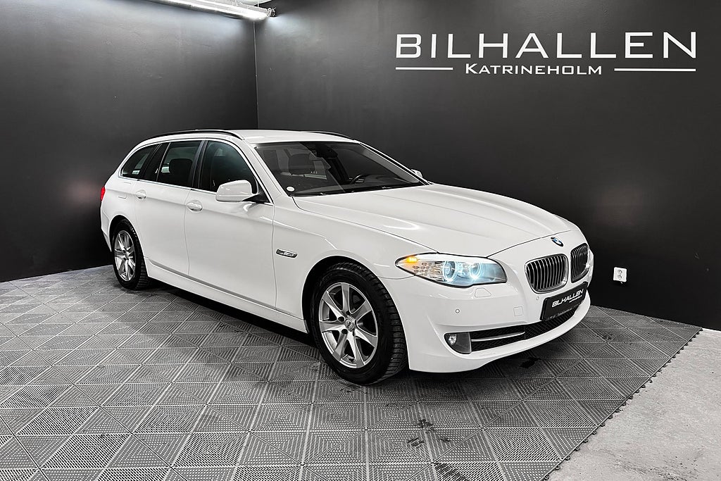 BMW 520d Touring Steptronic Dragkrok P-Sensor Fram & Bak 