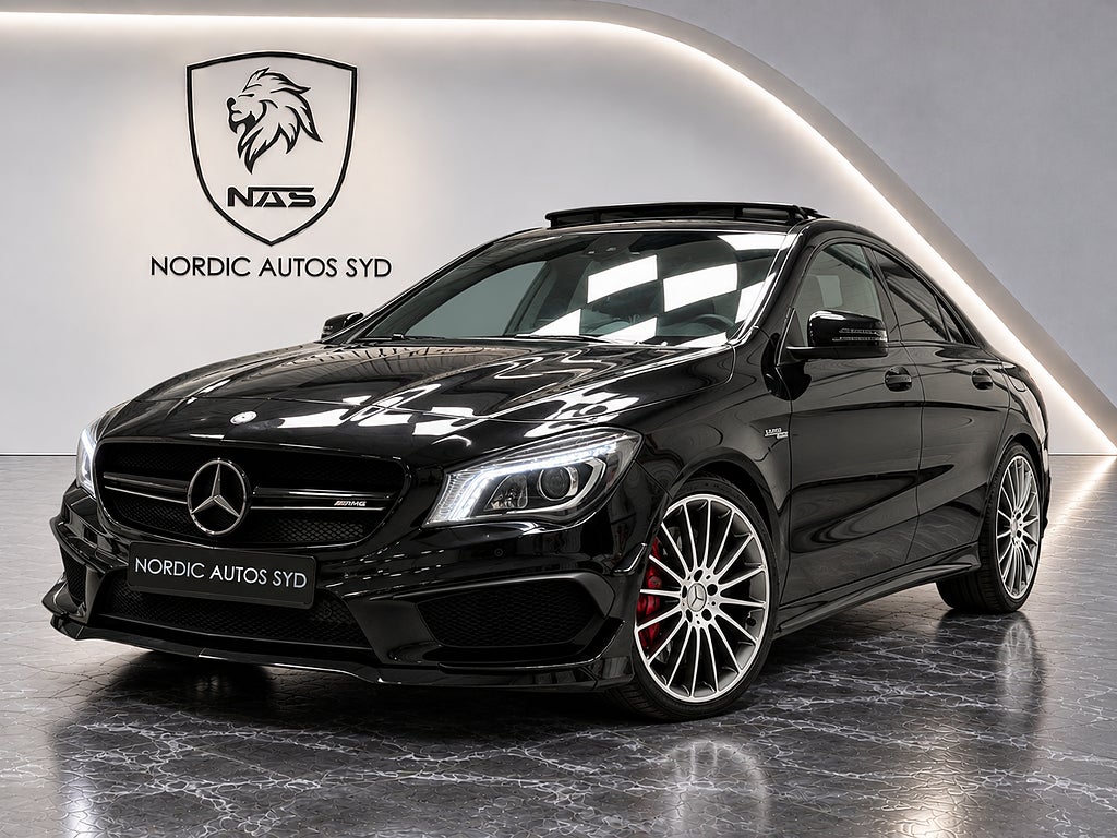 Mercedes-Benz CLA45 4MATIC Coupé / Skalstolar / Pano / AMG Dynamic / H&K