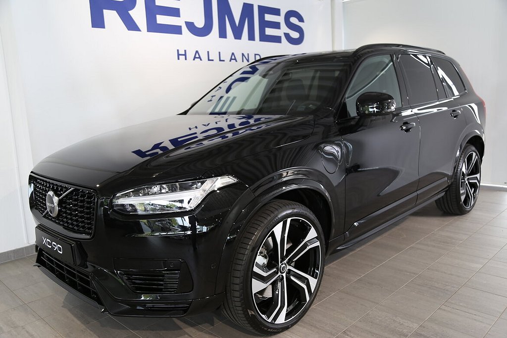 Volvo XC90 Recharge T8 Ultimate Dark Edition. LAGERBIL