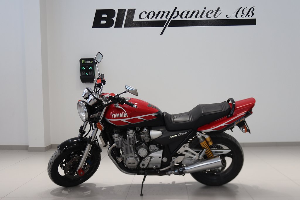 Yamaha XJR 1300 99hk