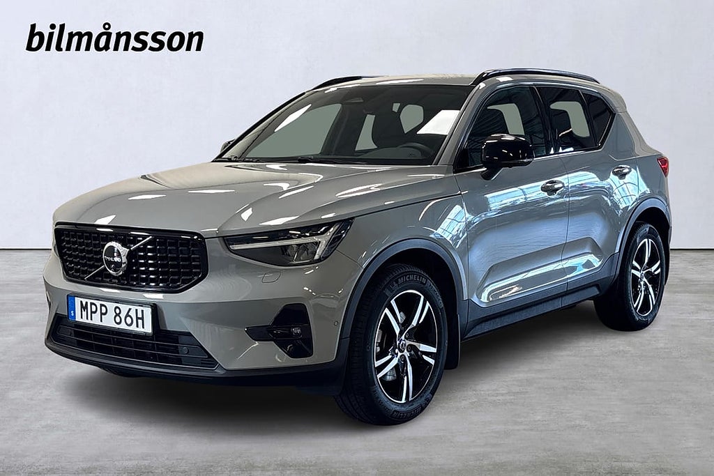 Volvo XC40 B3 FWD Bensin Plus Dark