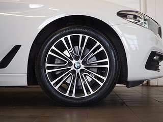 Kombi BMW 520 8 av 24