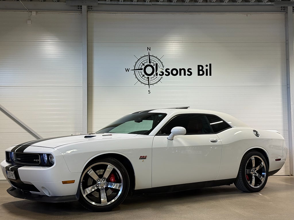 Dodge Challenger 6.4 V8 HEMI Clean Carfax Taklucka Sportavgas 