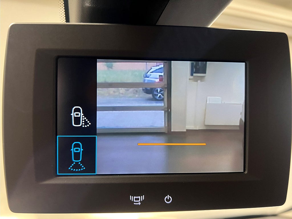 Bild på Peugeot e-Partner PRO+ L1 50kWh 136hk - ÅRSSKATT: 360KR