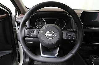 SUV Nissan X-Trail 7 av 15