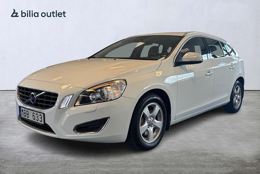 Volvo V60 D5 Summum 215hk / Värmare Skinn PDC